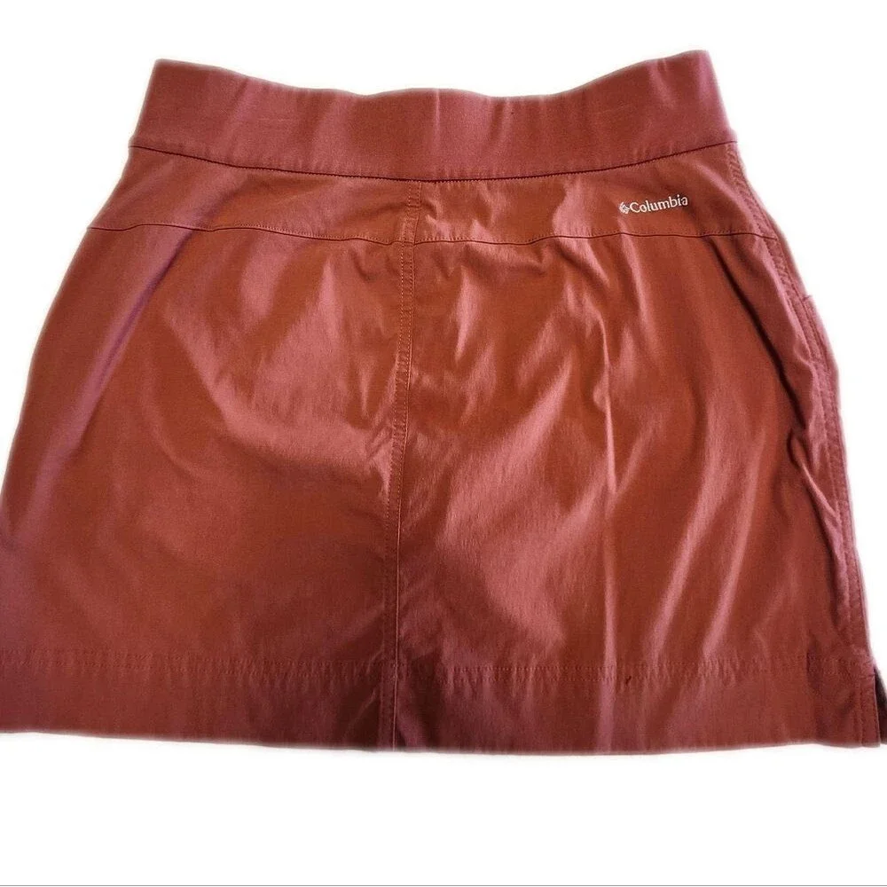 Columbia Rust/Coral Athletic Skirt Skort, Side Pockets, Nylon/Elastane, M - Picture 2 of 7